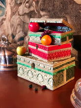 Load image into Gallery viewer, Brocade Trousseau Box