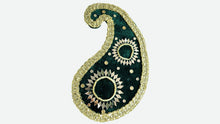 Load image into Gallery viewer, Large Paisley Velvet Mendhi Plate