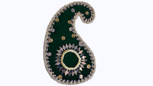 Load image into Gallery viewer, Small Velvet Mendhi Plate