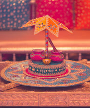 Load image into Gallery viewer, Umbrella Hut Thaal
